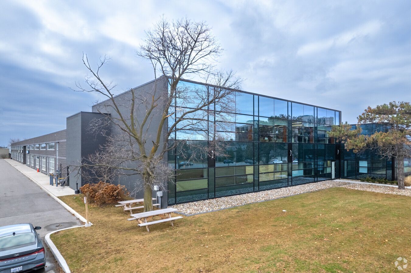 1550 Birchmount Road 113/115, Toronto, On M1p 2h1