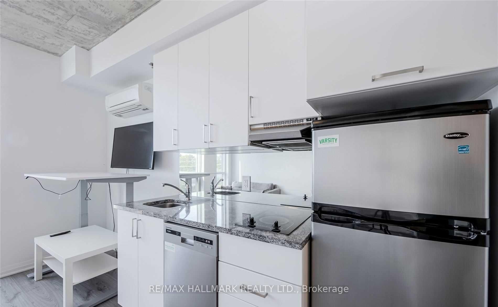 1900 Simcoe Street N 436, Oshawa, On L6e 0m7