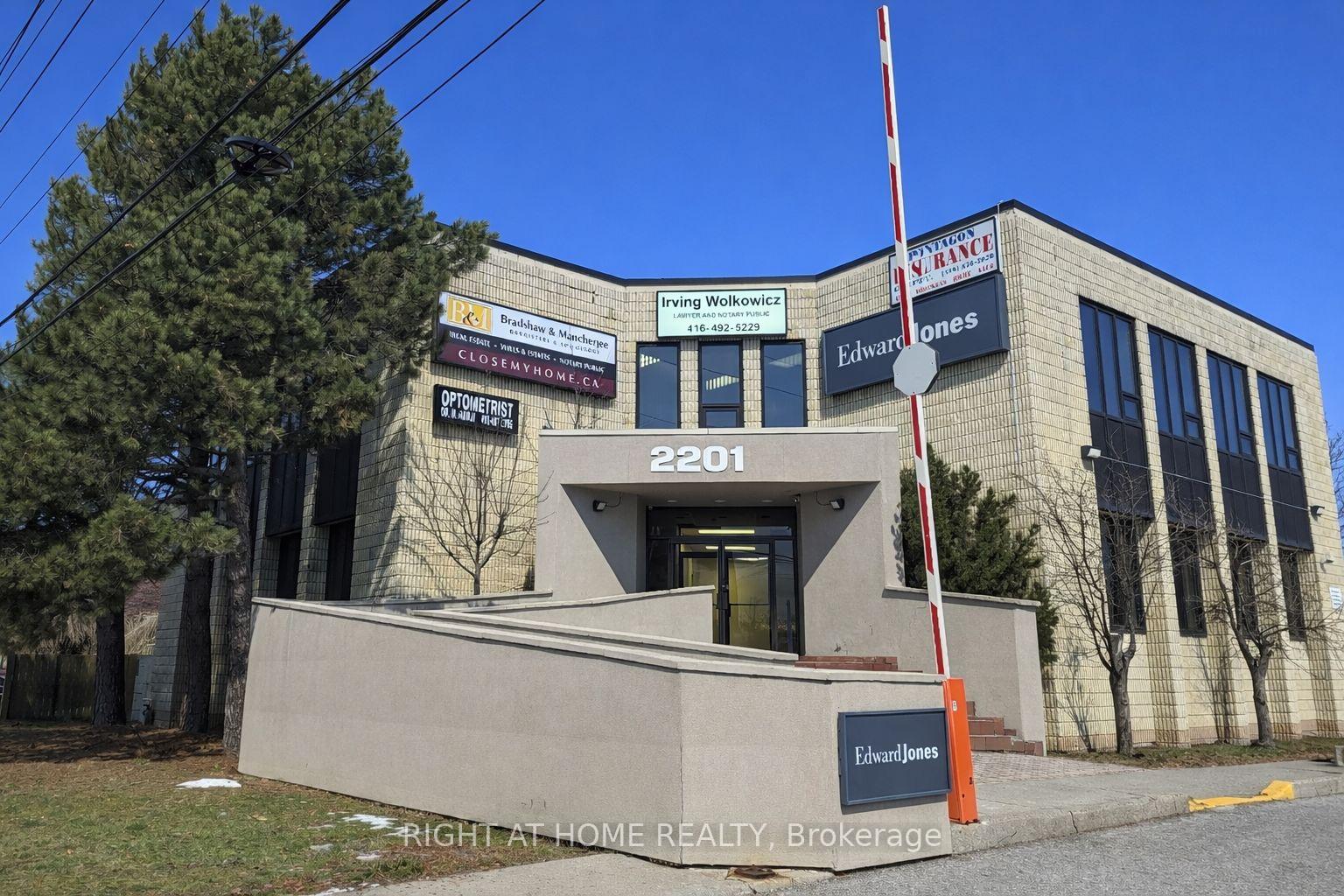 2201 Warden Avenue 102, Toronto, On M1t 1v5