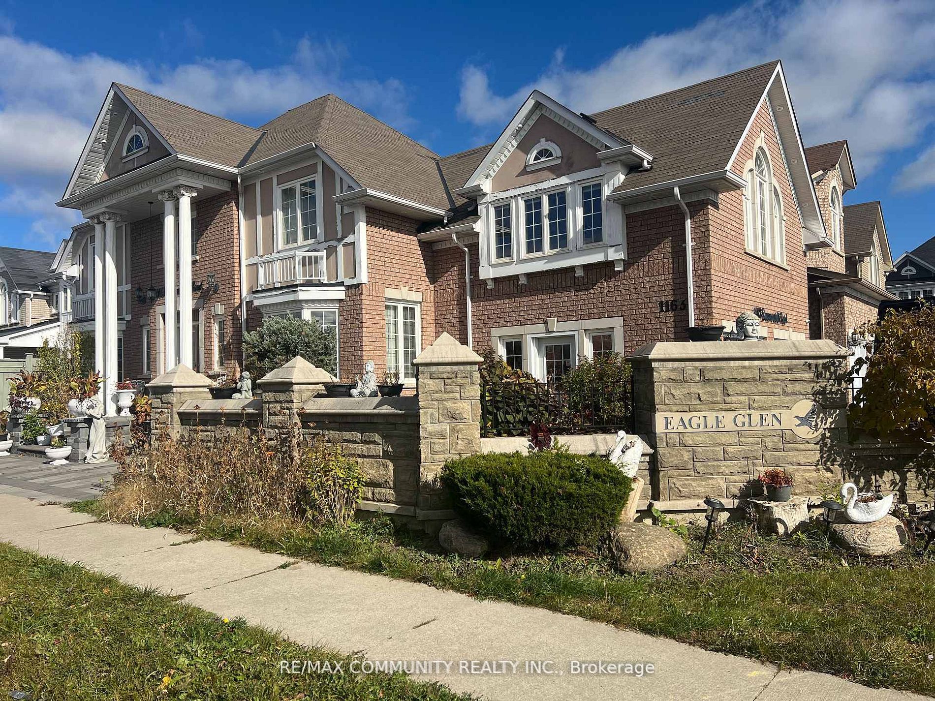 1163 Ravenscroft Road Basement, Ajax, On L1t 0h9