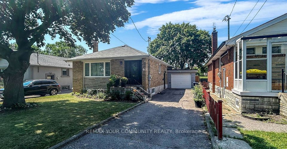 41 Shropshire Drive Bsmt, Toronto, On M1p 1y8