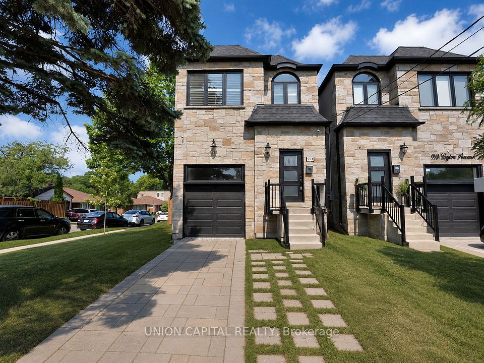 99a Leyton Avenue, Toronto, On M1l 3t9