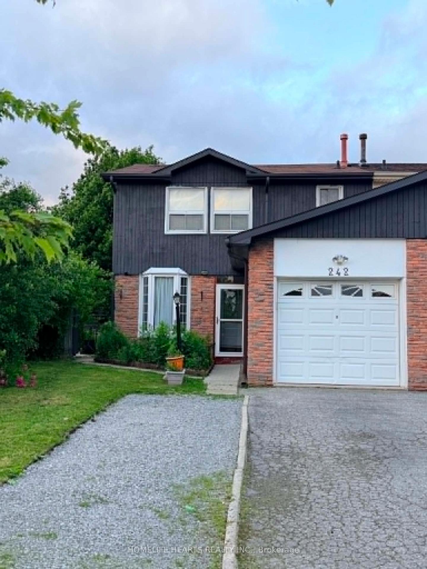 242 Braymore Boulevard, Toronto, On M1b 2g8