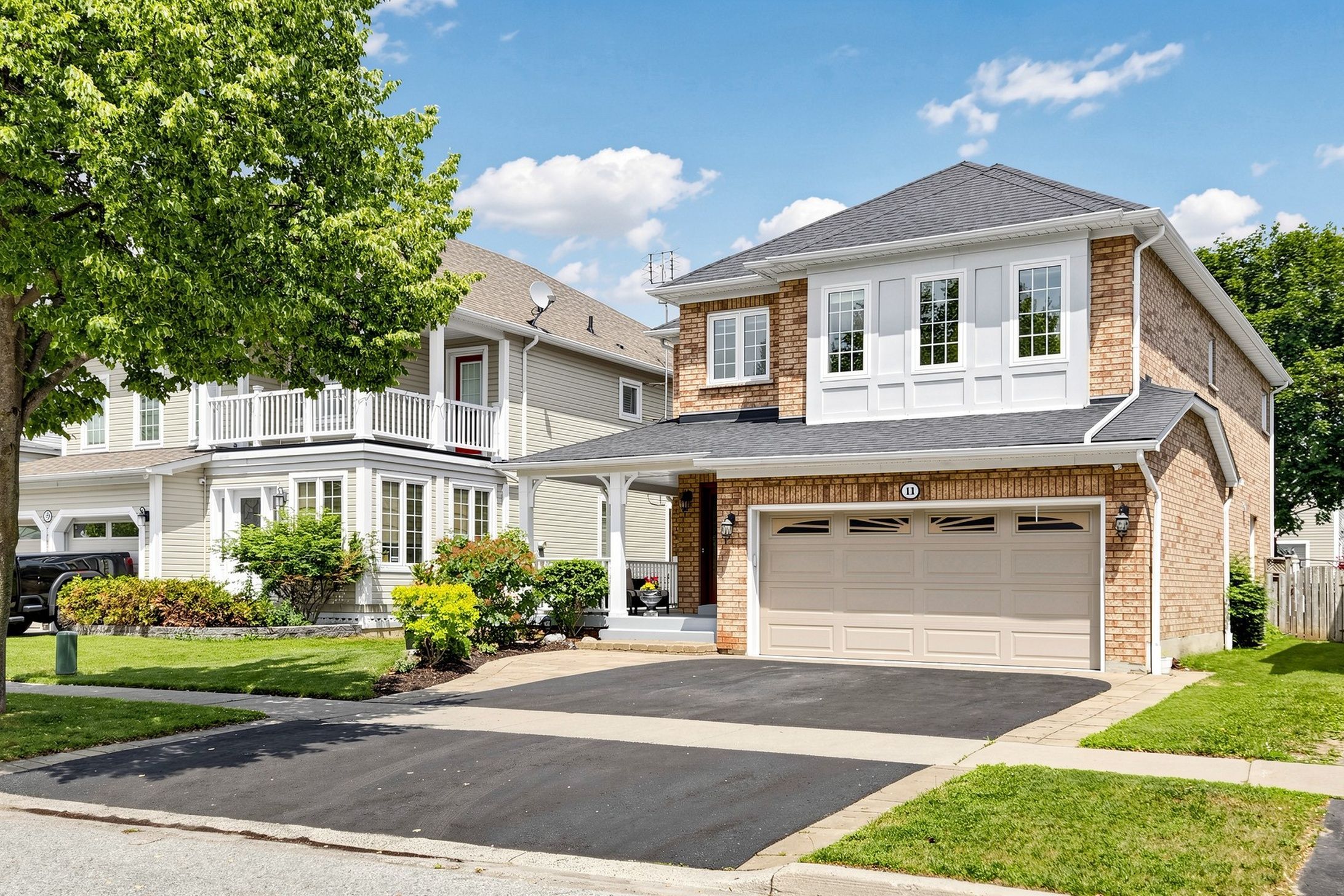 11 Davey Street, Ajax, On L1z 1k8