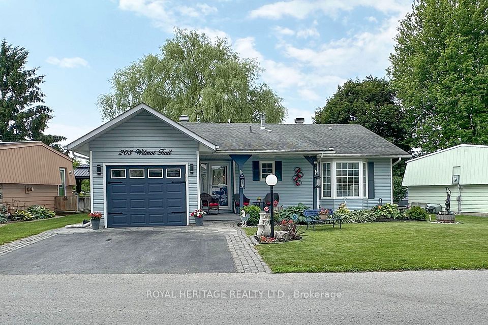 203 Wilmot Trail, Clarington, On L1b 1a9