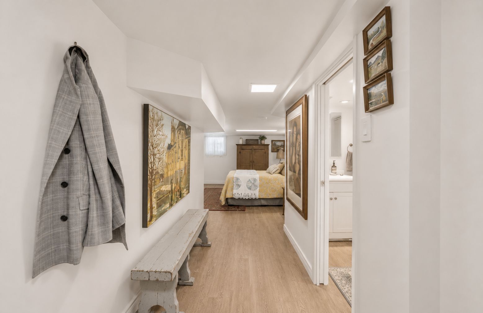 43 Stanhope Avenue Lower, Toronto, On M4k 3n4