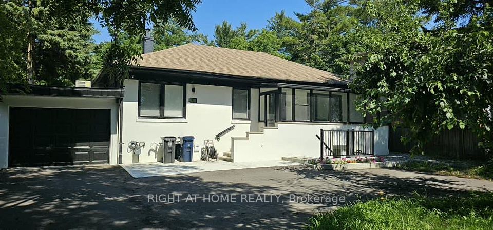 61 Gladys Road, Toronto, On M1c 1c7