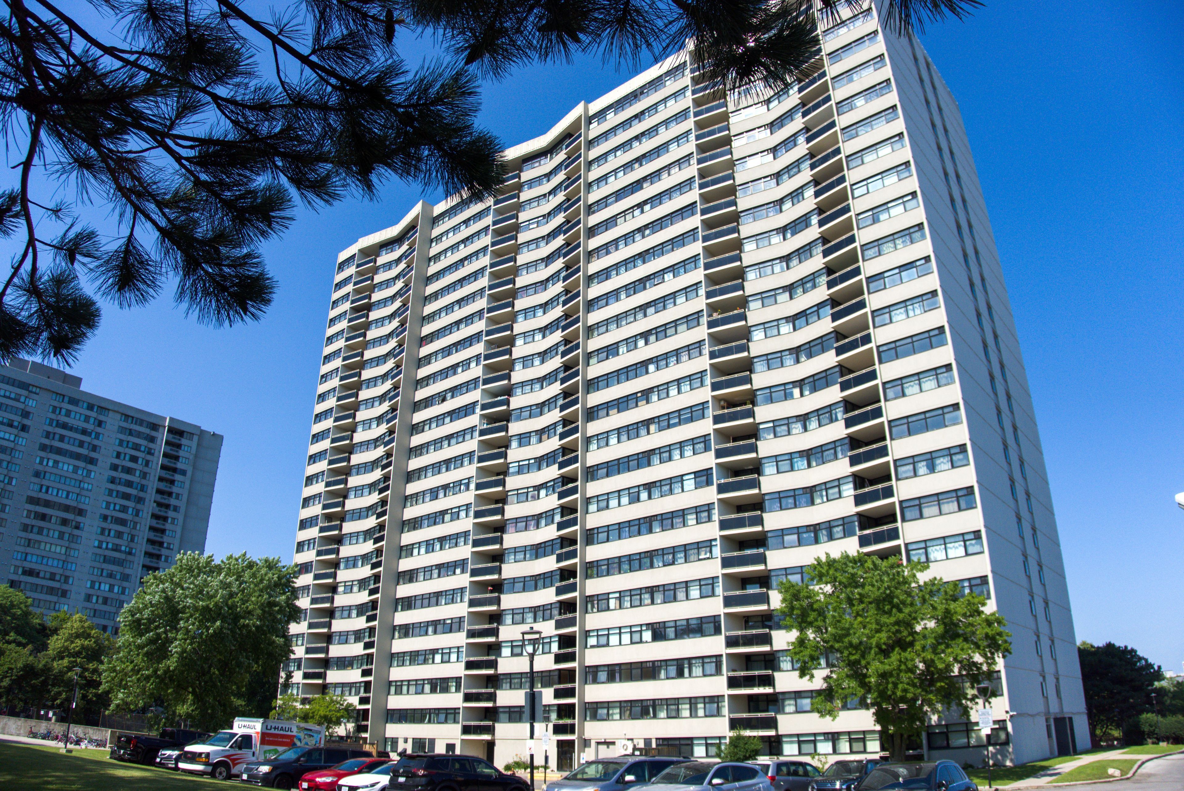 100 Echo Point Ph 6, Toronto, On M1w 2v2
