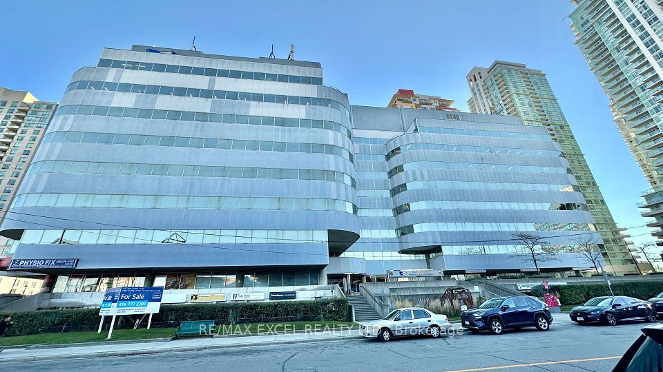 55 Town Centre Court 700 #37, Toronto, On M1p 4x4