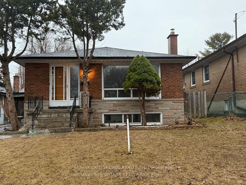113 Confederation Drive, Toronto, On M1g 1a4