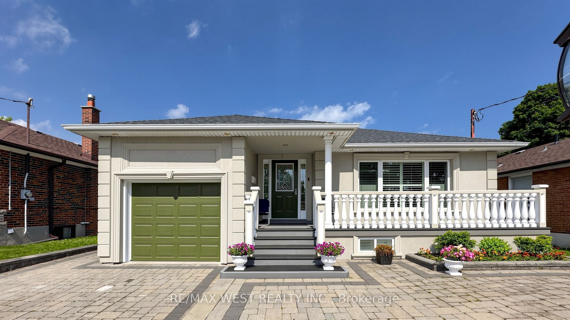 555 Mccowan Road, Toronto, On M1j 1j7