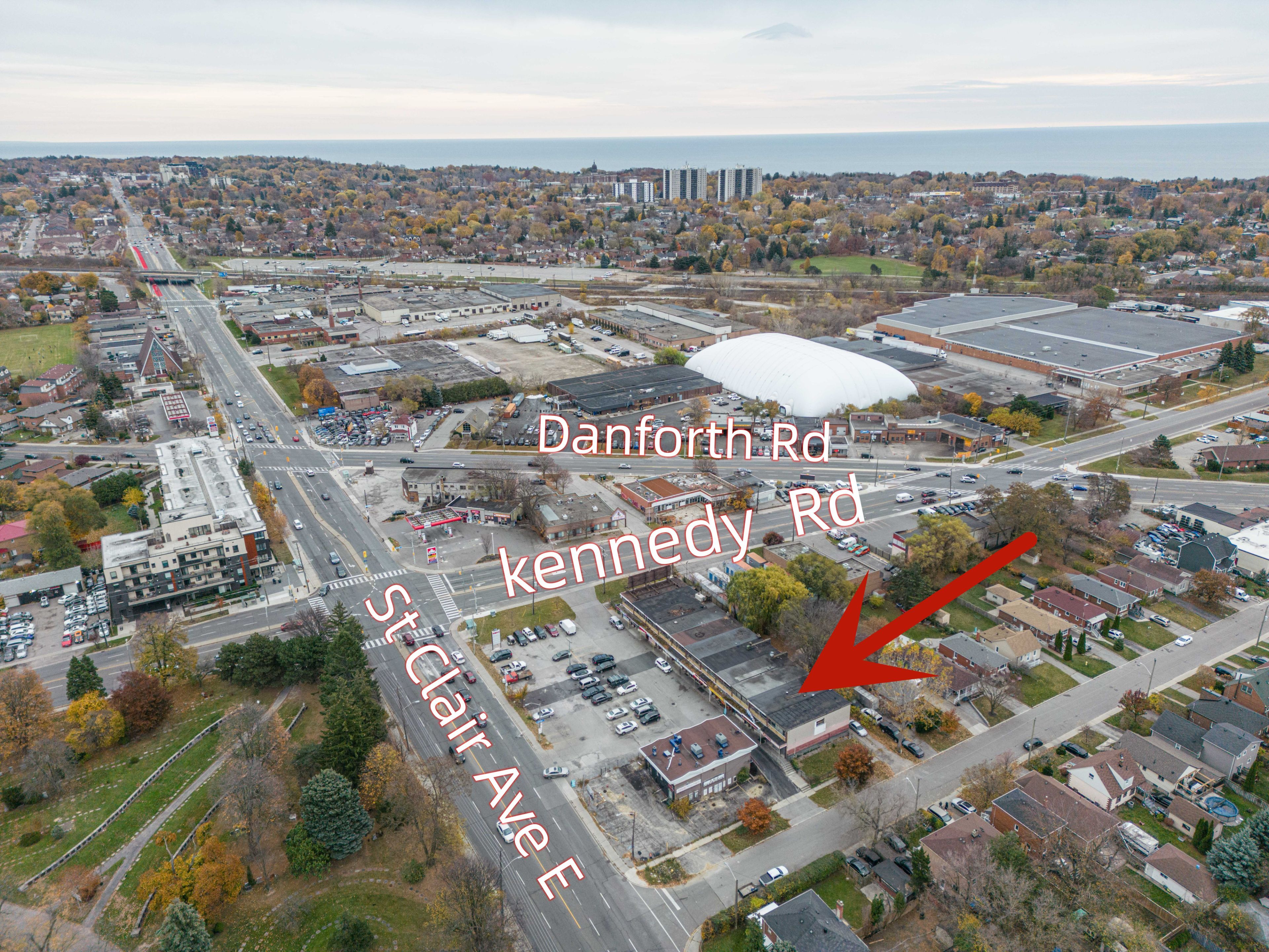3541 St Clair Avenue E, Toronto, On M1k 1l6