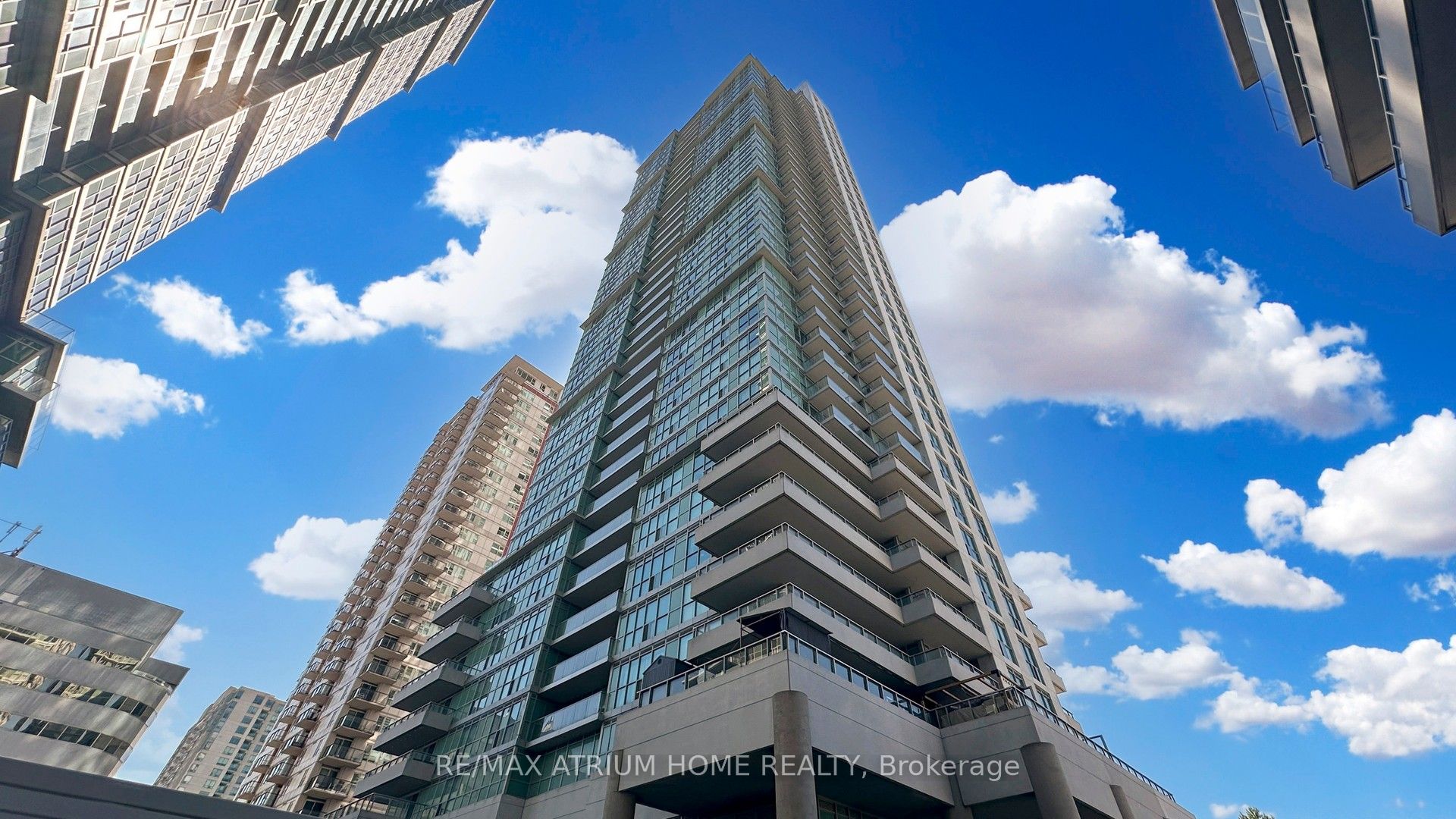 50 Town Centre Court 3011, Toronto, On M1p 4y7