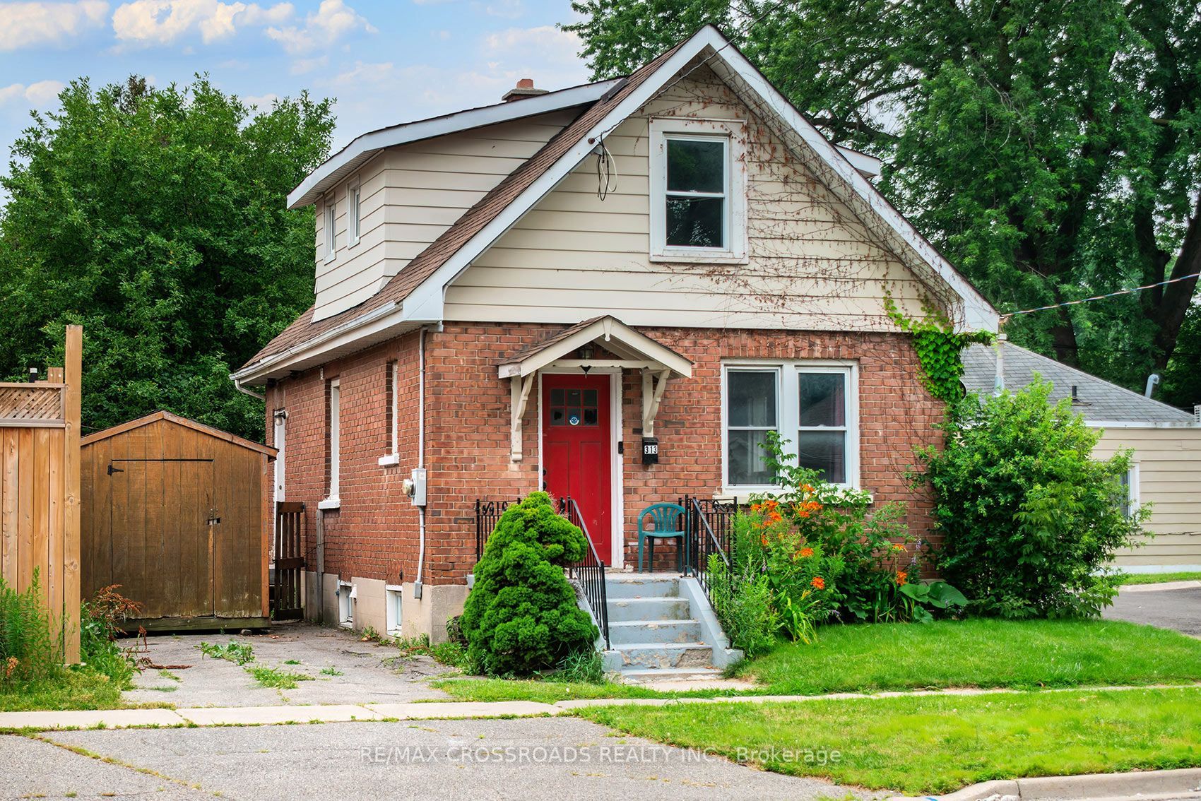 313 Olive Avenue, Oshawa, On L1h 2p5