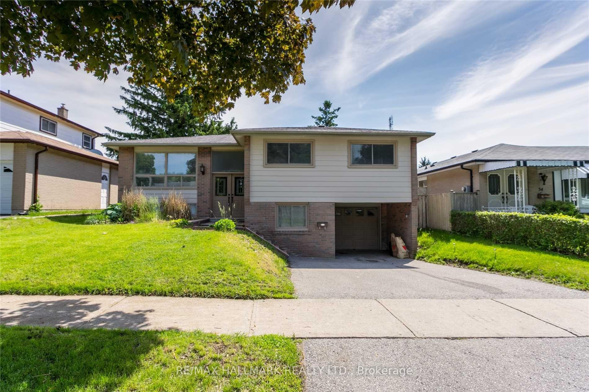 52 Tweedrock Crescent Main Floor, Toronto, On M1e 4l5