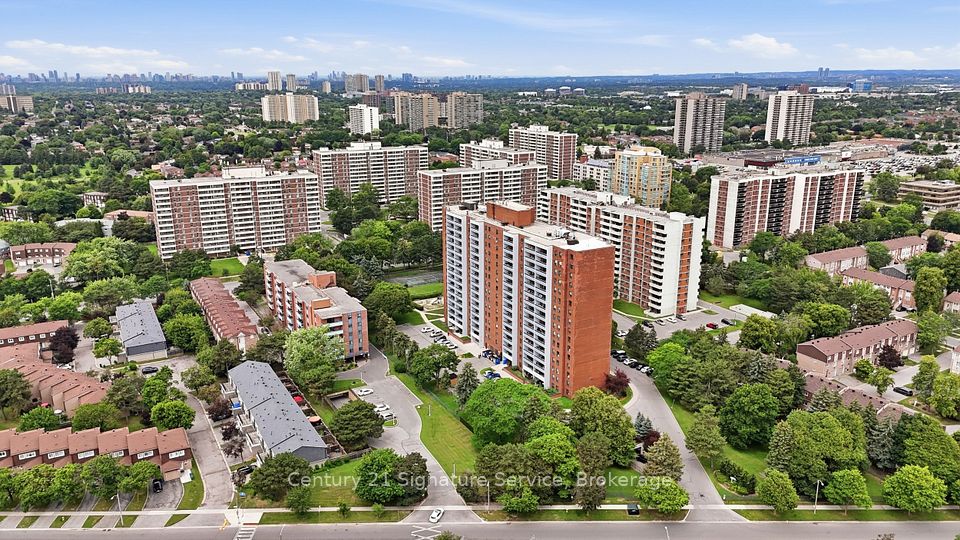 1250 Bridletowne Circle 610, Toronto, On M1w 2v1