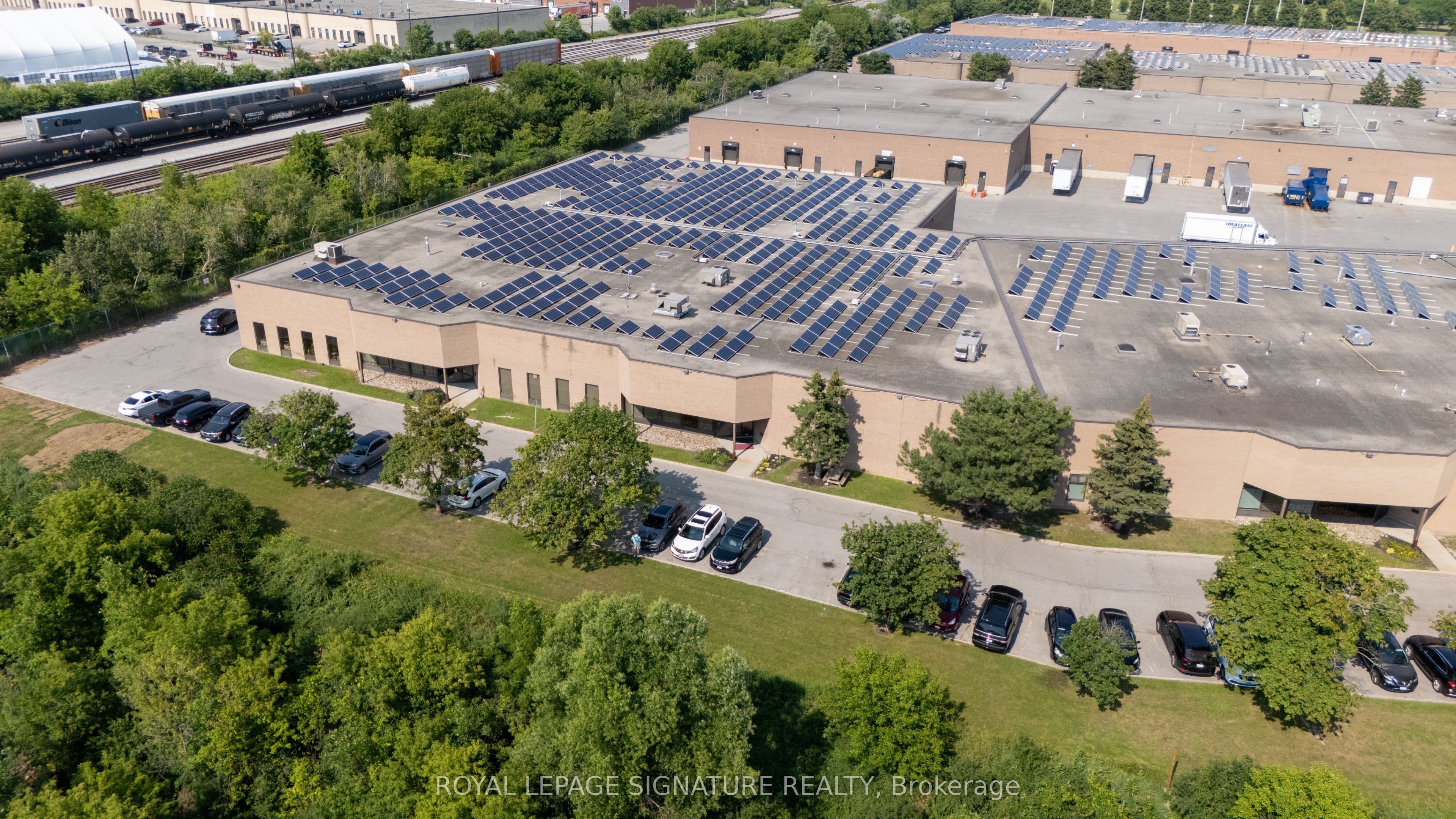 120 Mclevin Avenue 4, Toronto, On M1b 3e9