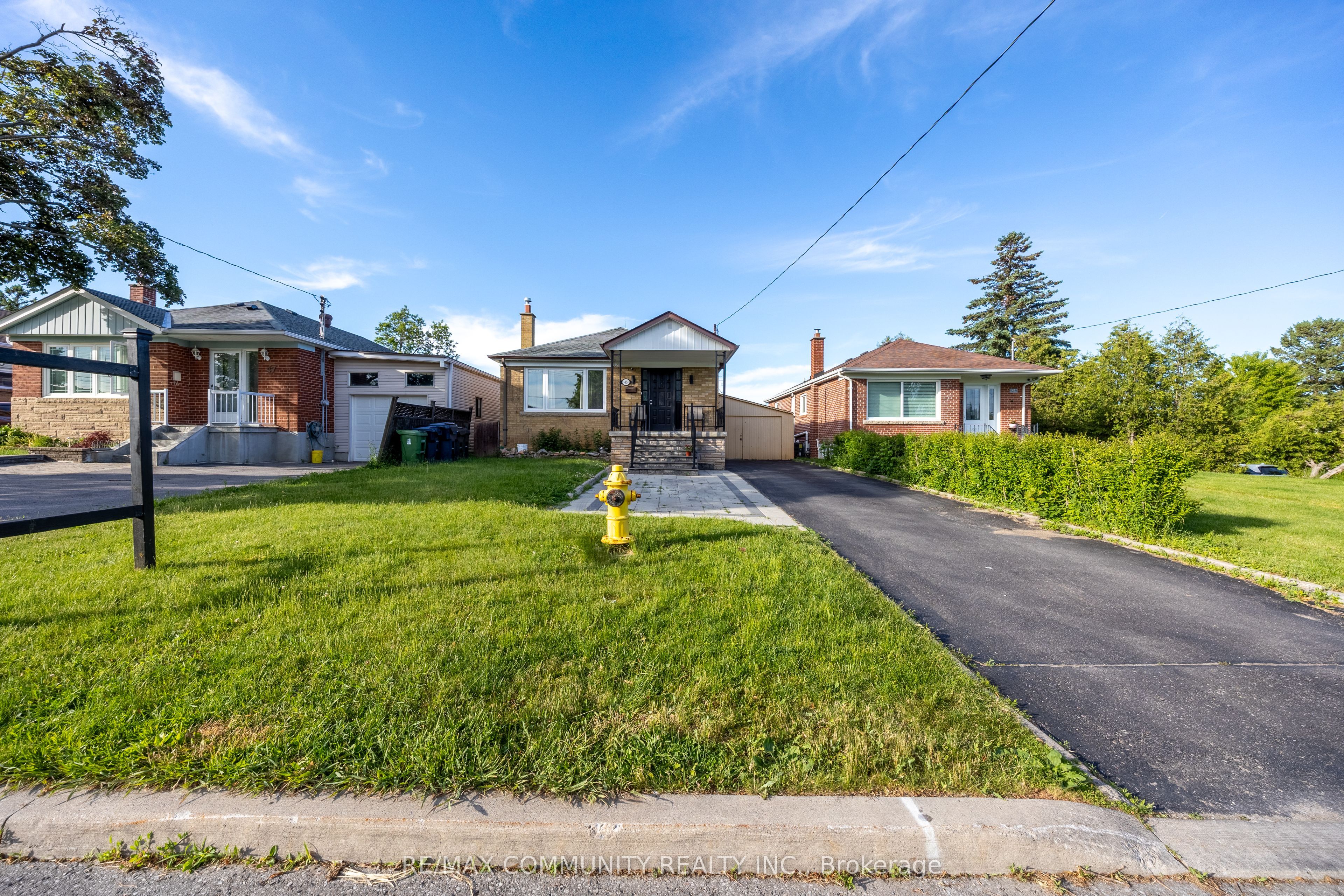 45 Barrymore Road, Toronto, On M1j 1w4