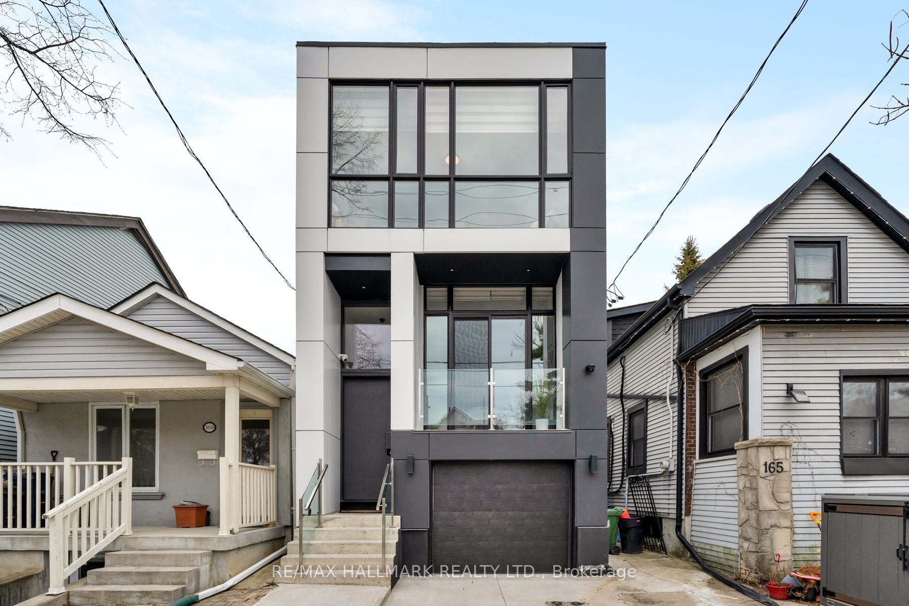 167 Sammon Avenue, Toronto, On M4j 1z1