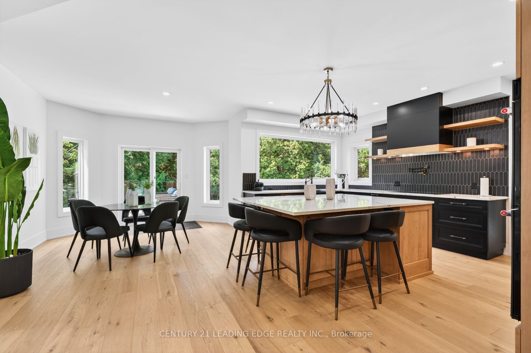 94 Roberson Drive, Ajax, On L1t 3z6