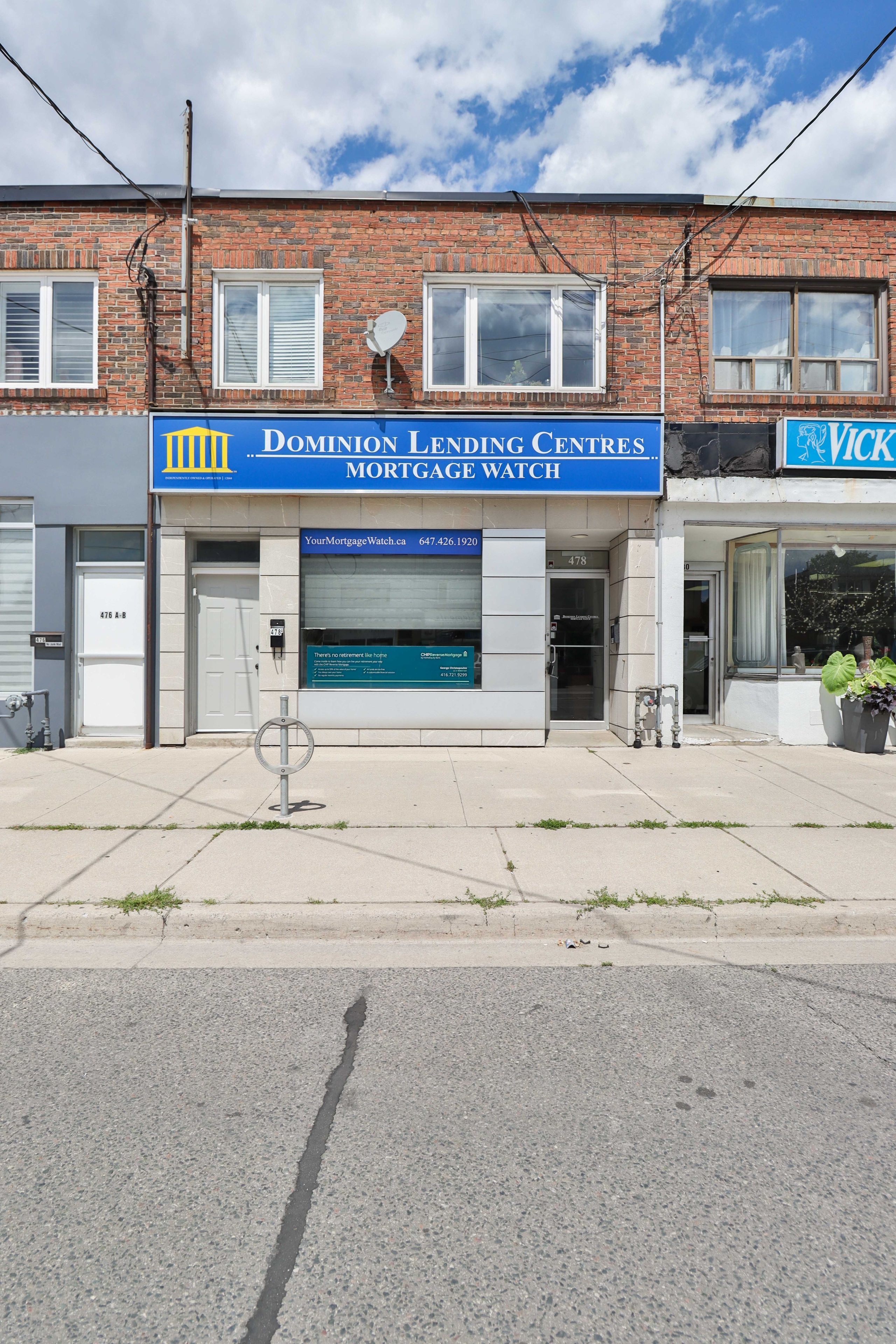 478 Cosburn Avenue, Toronto, On M4j 2n5