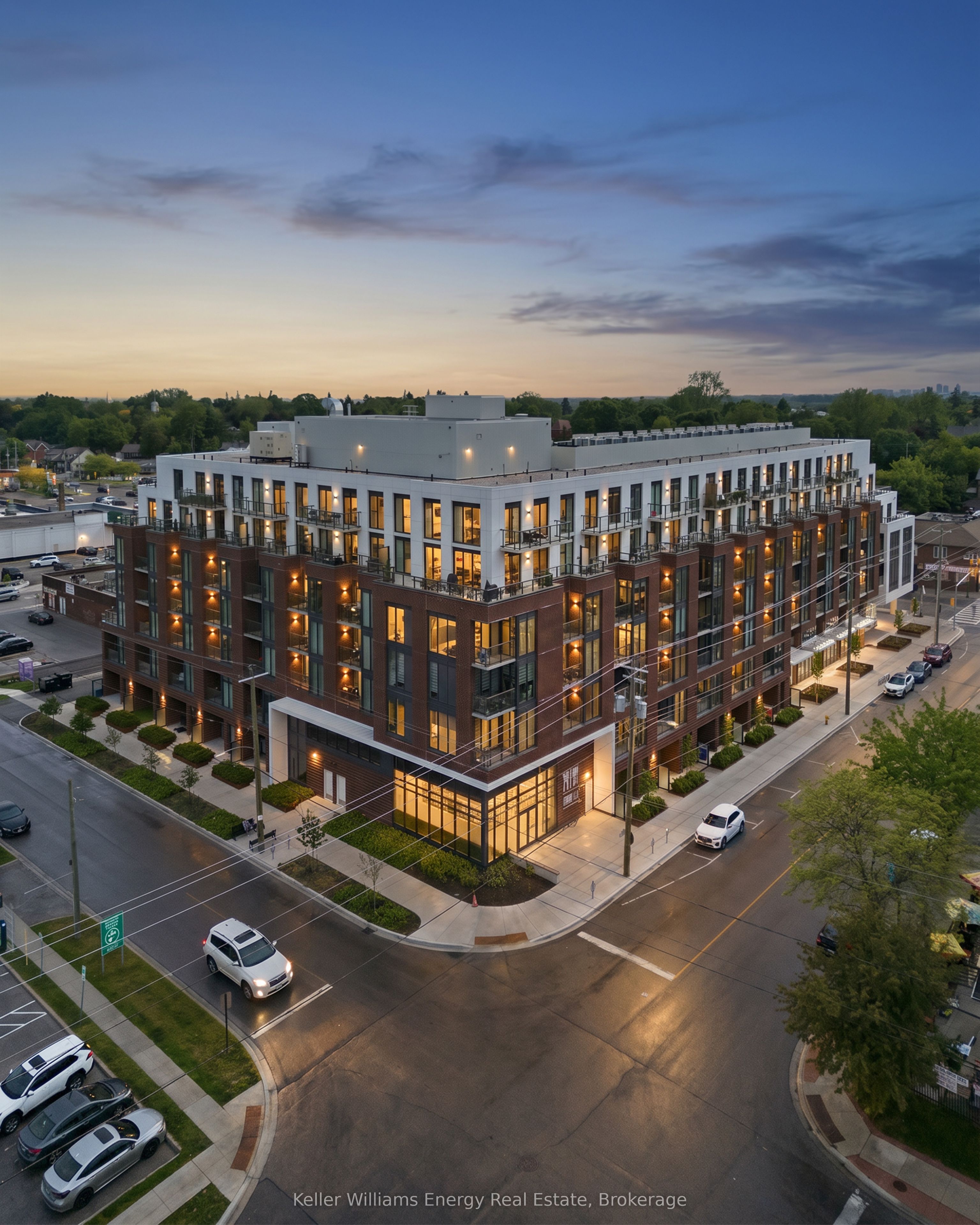201 Brock Street S 417, Whitby, On L1n 0p8