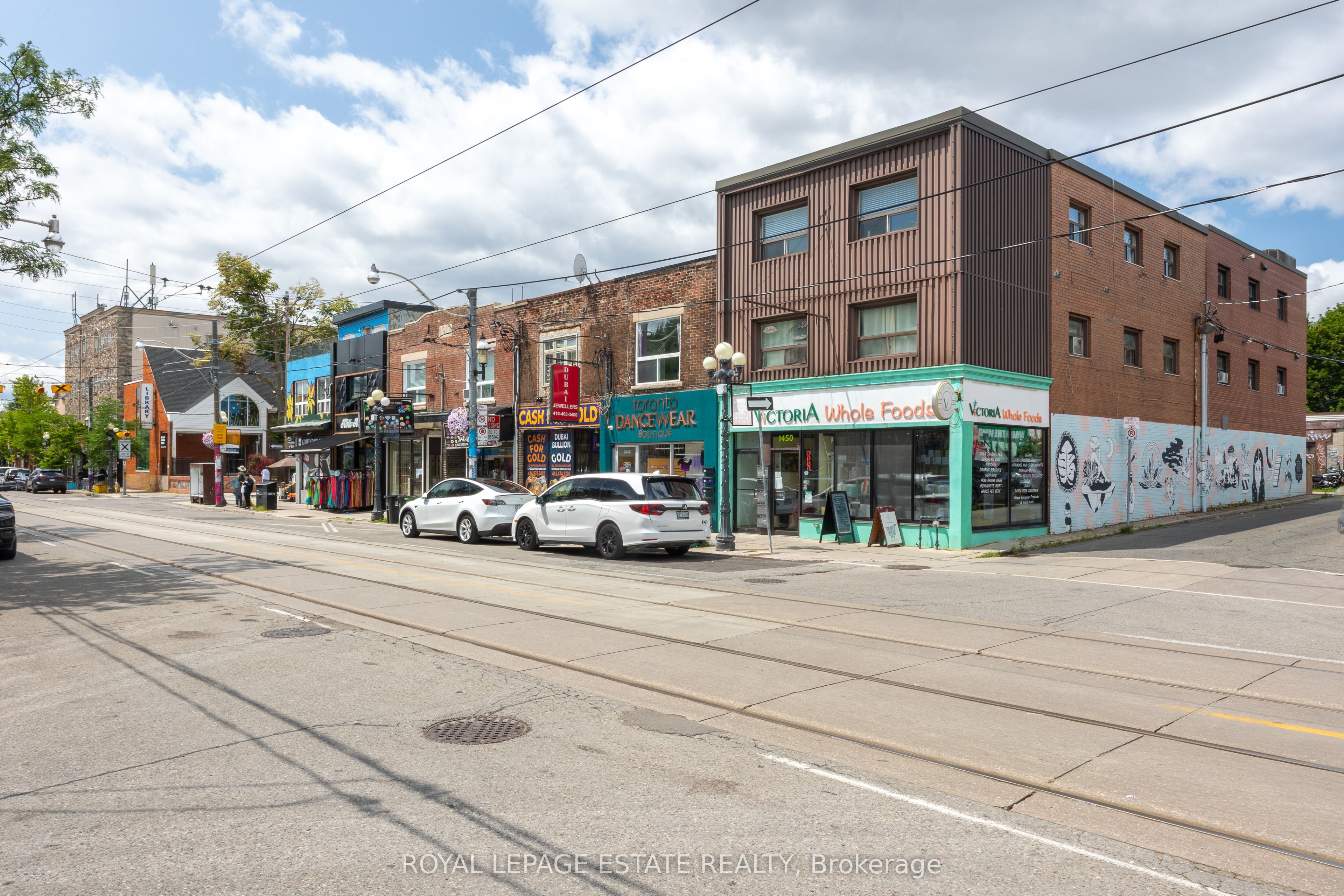1450 Gerrard Street E, Toronto, On M4l 1z8