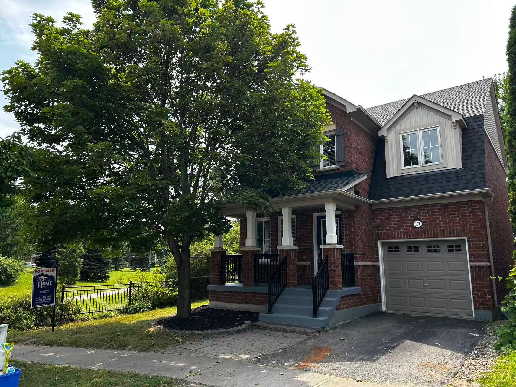 107 Norland Circle, Oshawa, On L1l 0a7