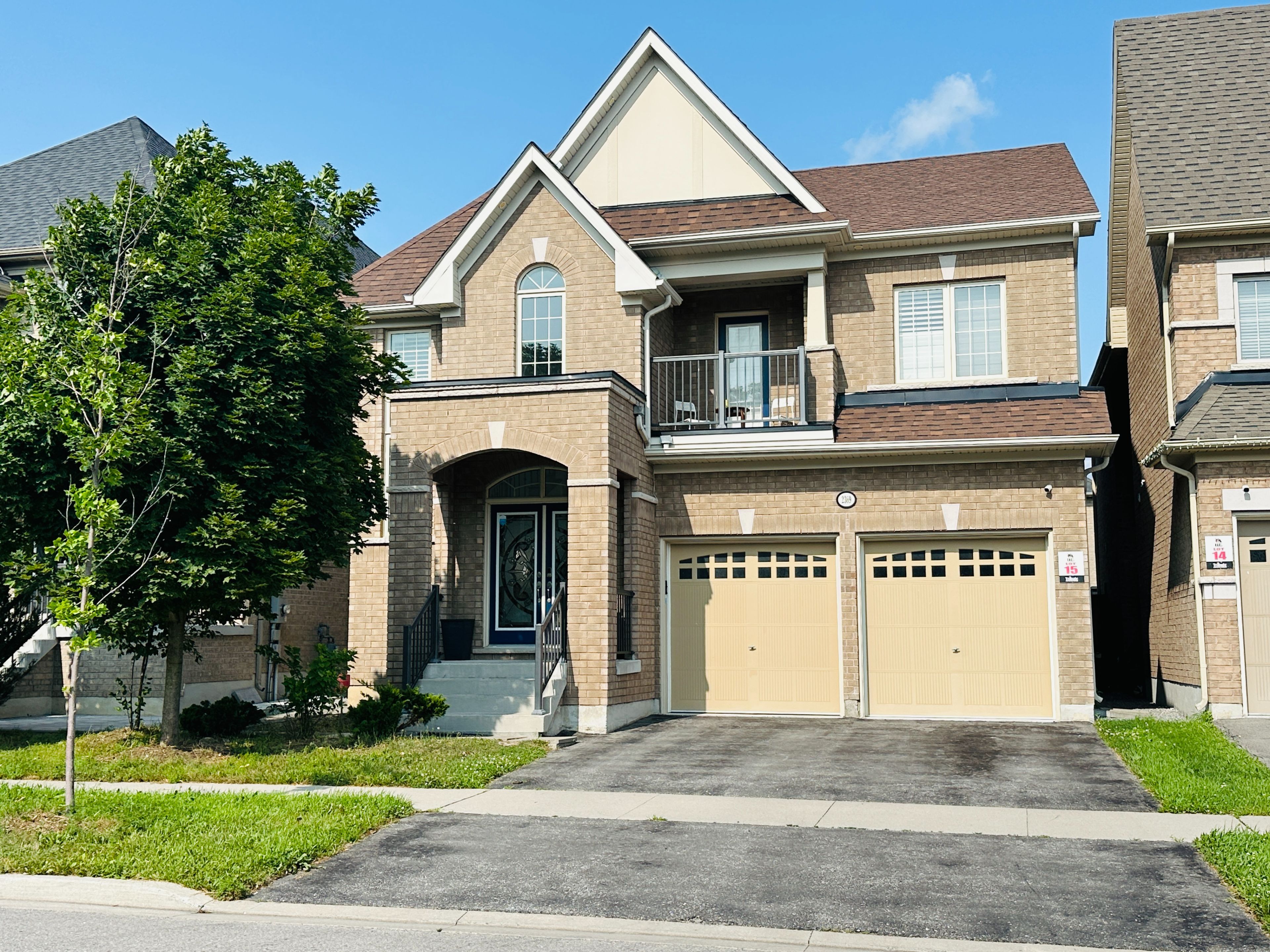 2369 Dress Circle Crescent, Oshawa, On L1l 0l8
