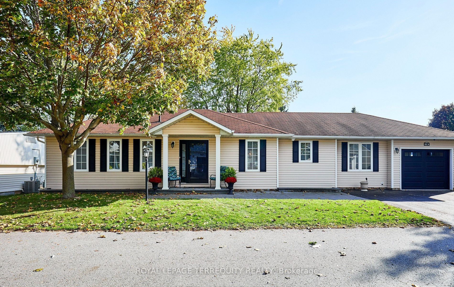91a Wilmot Trail, Clarington, On L1b 1b8