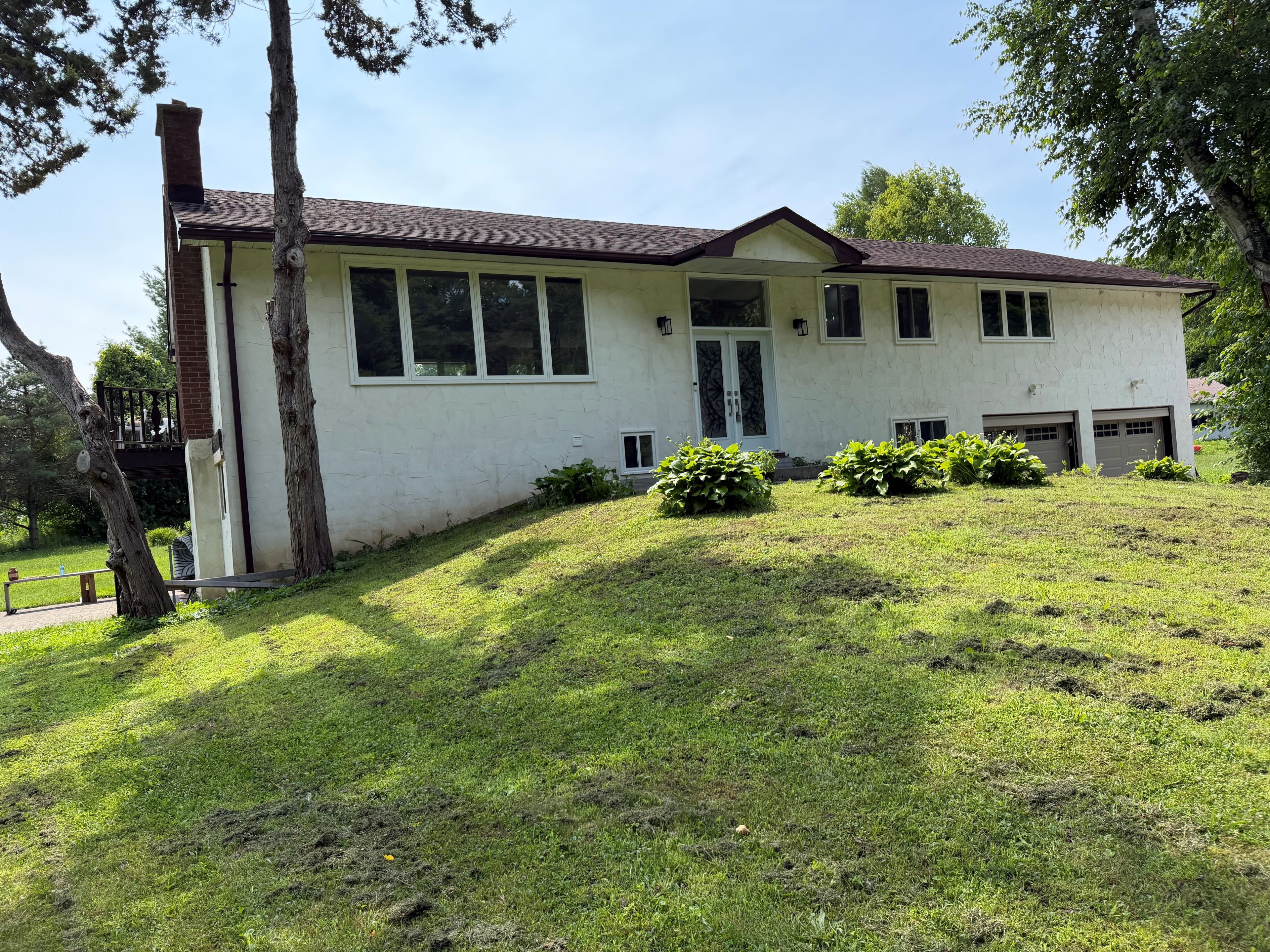4430 Liberty Street N, Clarington, On L1c 3e6