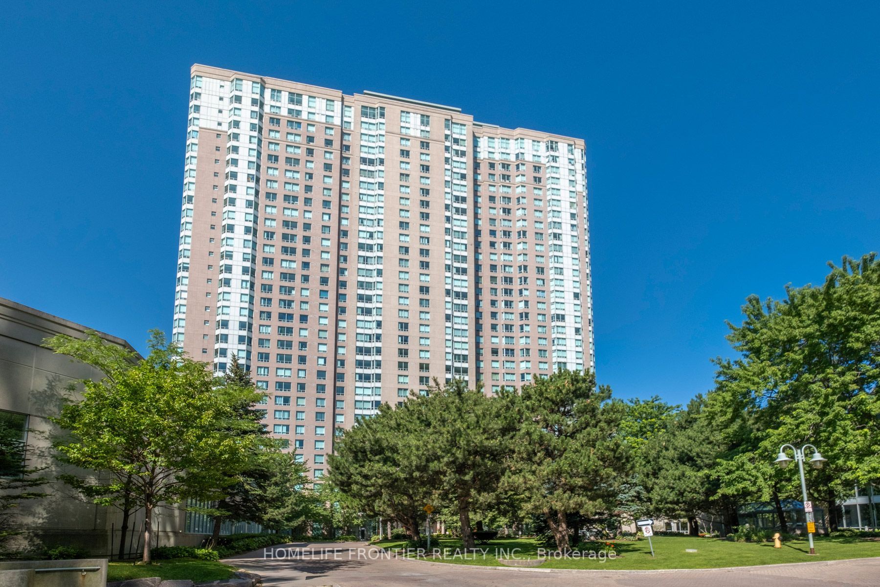 68 Corporate Drive 3239, Toronto, On M1h 3h3