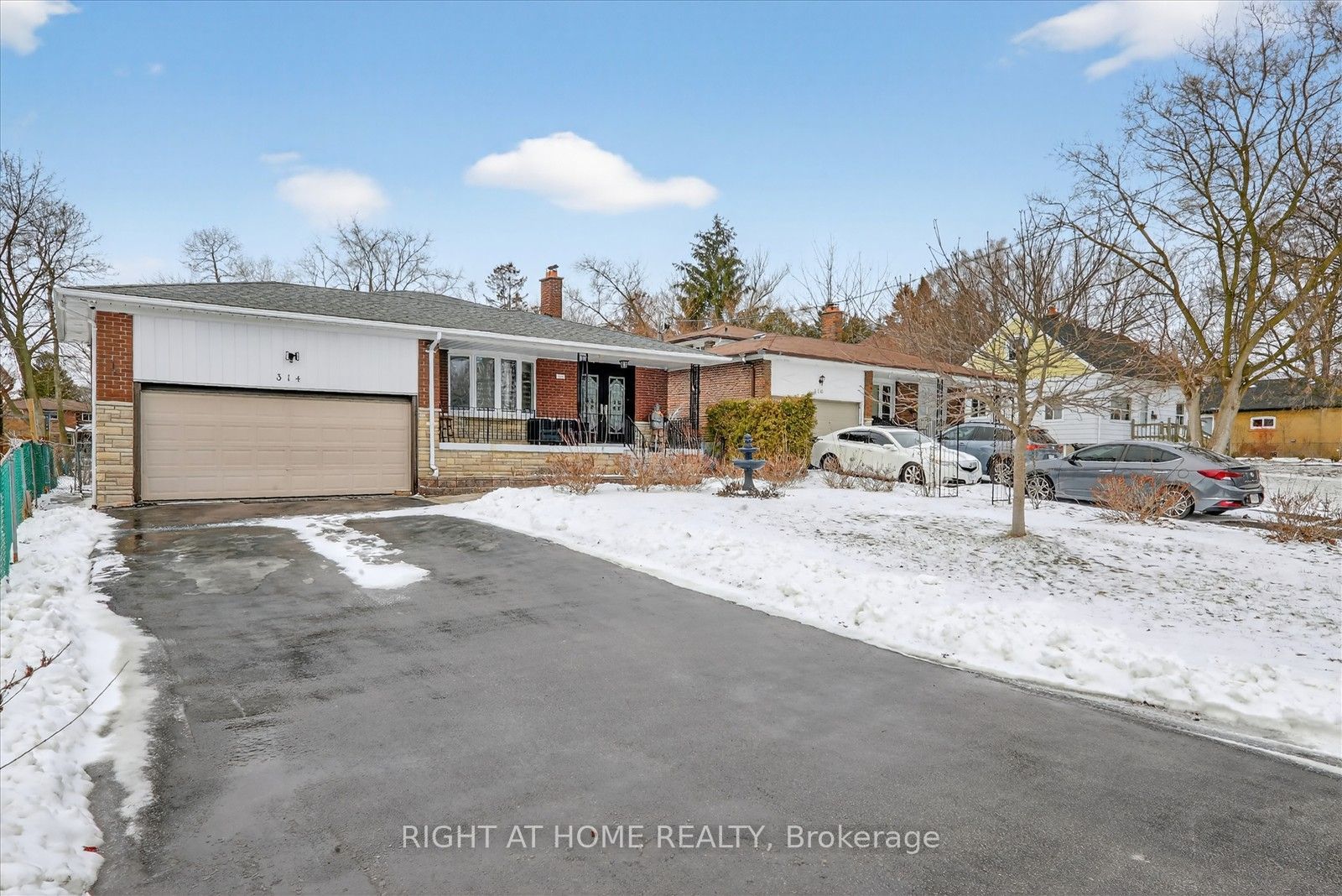 314 Morrish Road S, Toronto, On M1c 1g1