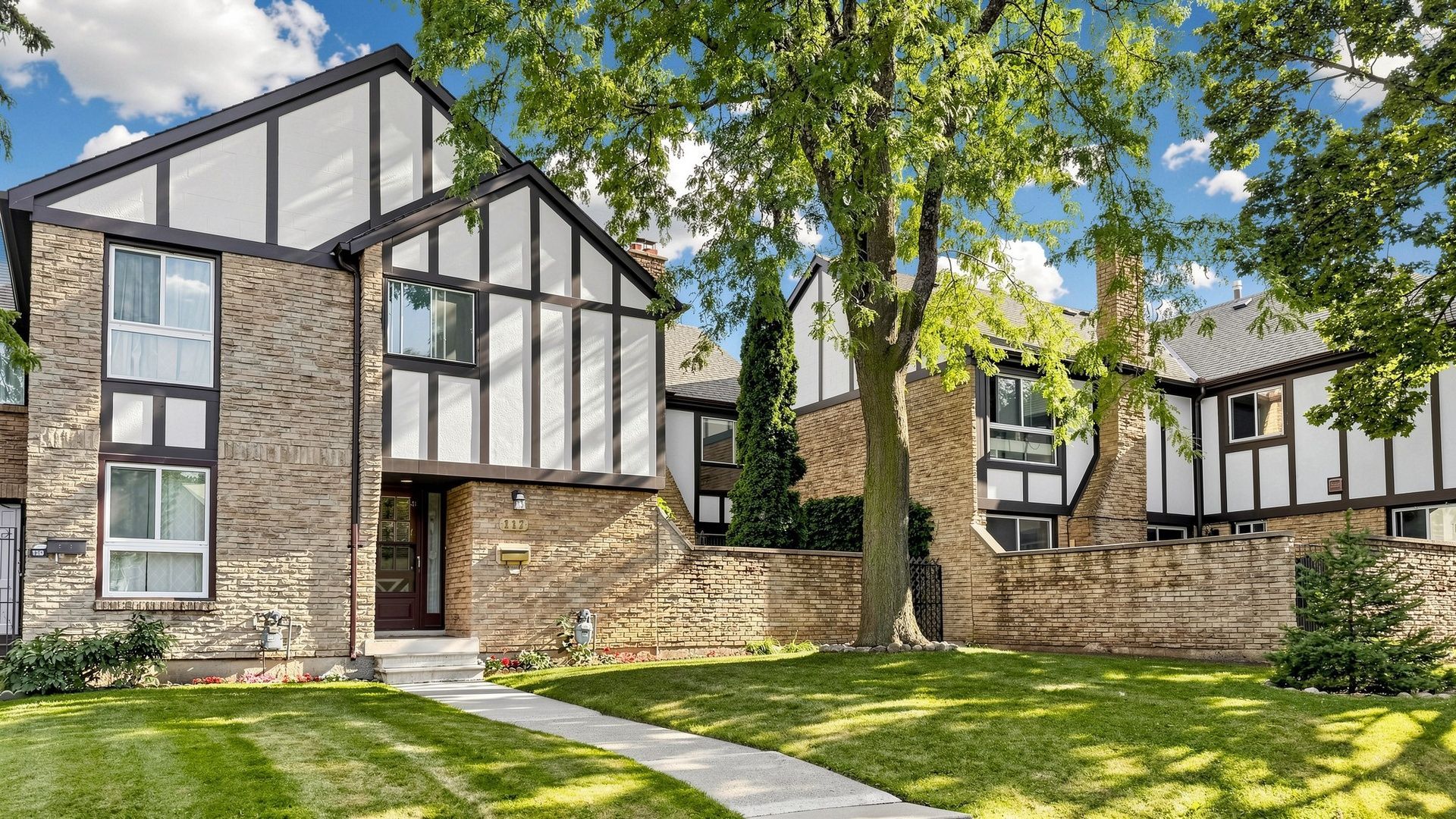 117 Burrows Hall Boulevard 11, Toronto, On M1b 1z7