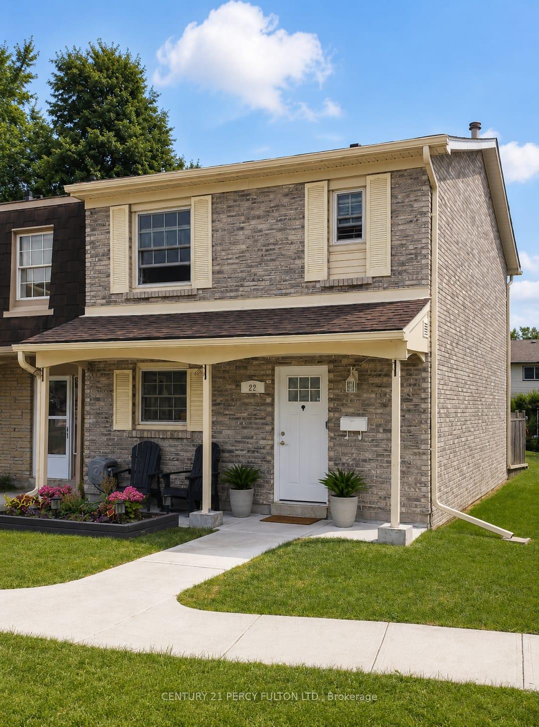 580 Eyer Drive 22, Pickering, On L1w 3b7