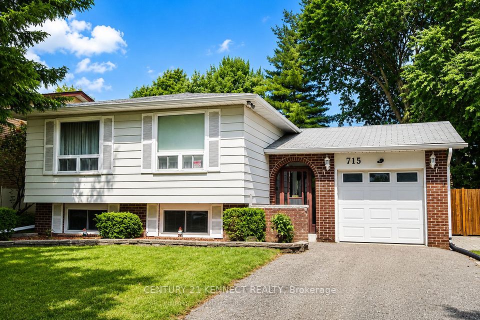 715 Waverly Street N, Oshawa, On L1j 6c1