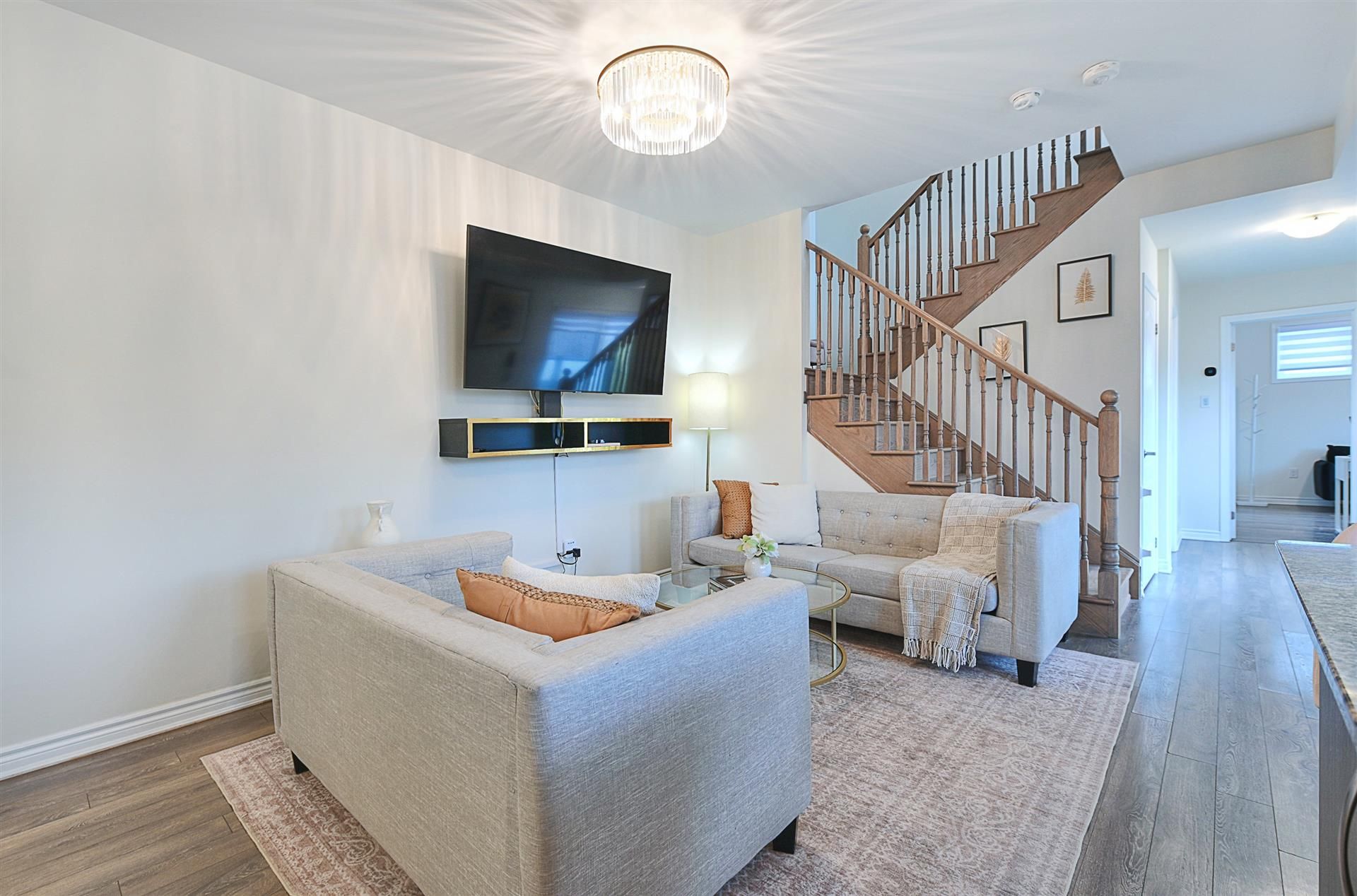 1148 Dragonfly Ave Avenue 403, Pickering, On L1x 0h5