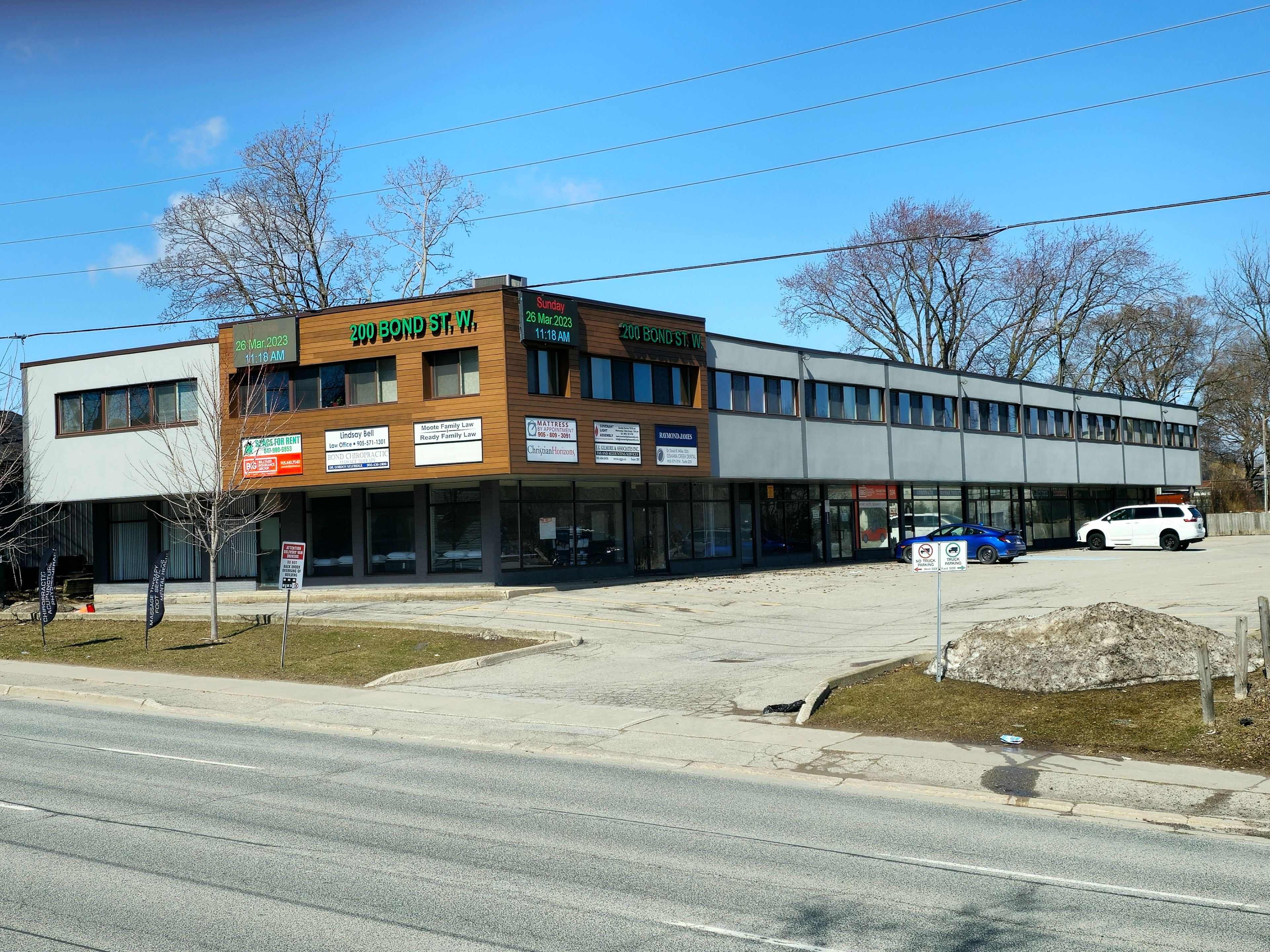 200 Bond Street W 208, Oshawa, On L1j 2l7