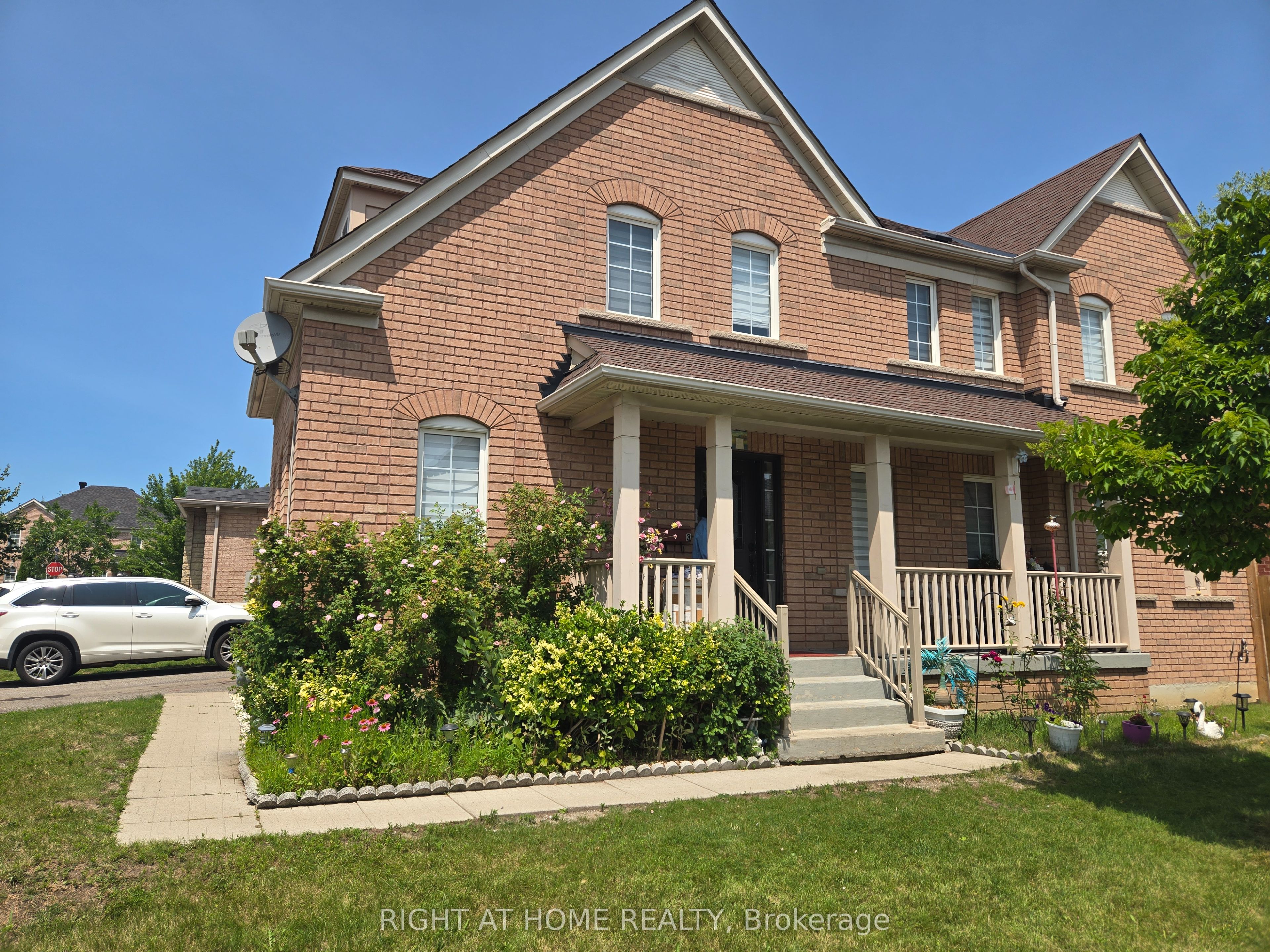 3 Wainwright Drive, Ajax, On L1t 4h4