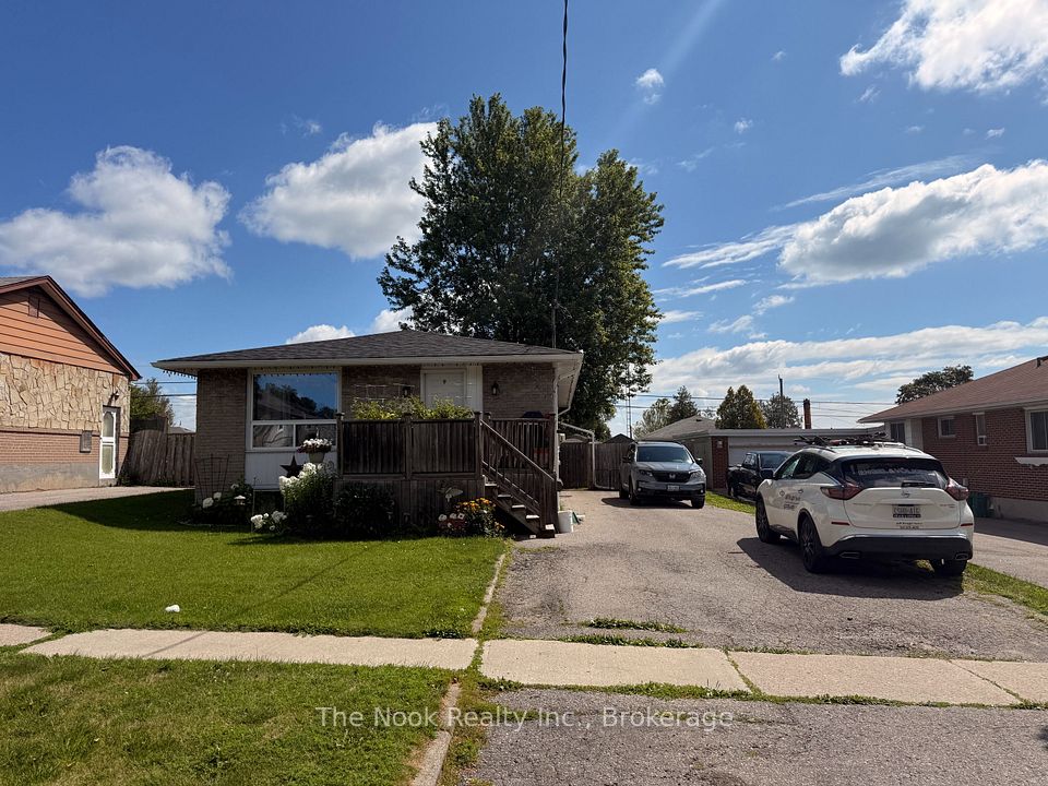 1321 Cedar Street, Oshawa, On L1j 3s4