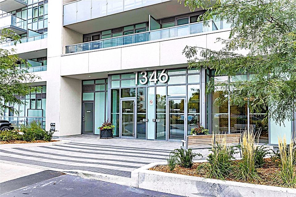 1346 Danforth Road 812, Toronto, On M1j 0a9