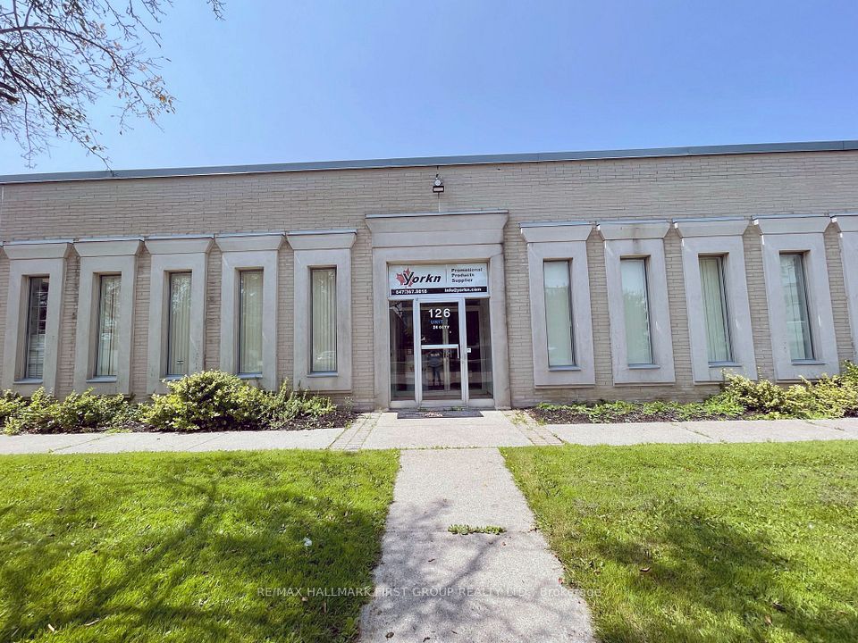 126 Commercial Avenue 5, Ajax, On L1s 2h5