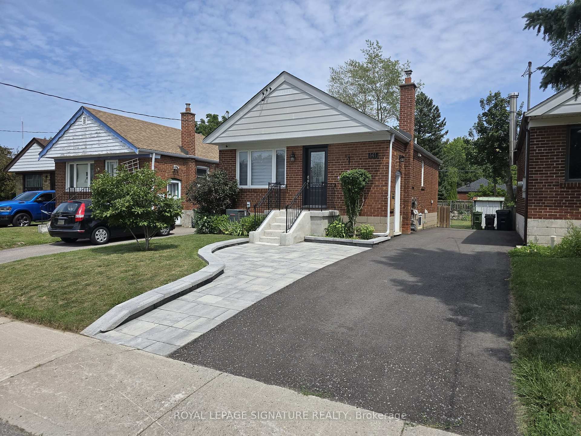141 Phillip Avenue Lower, Toronto, On M1n 3r6