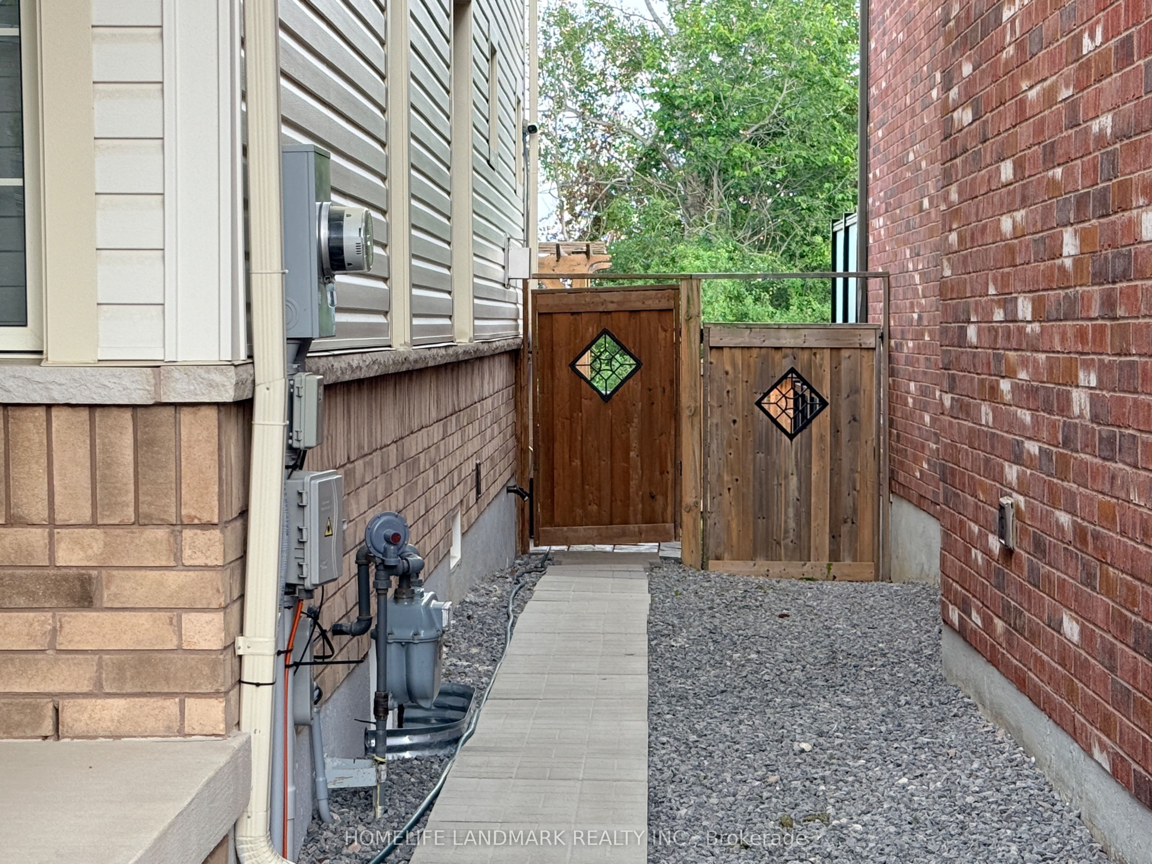 2313 Secreto Drive, Oshawa, On L1h 7k4