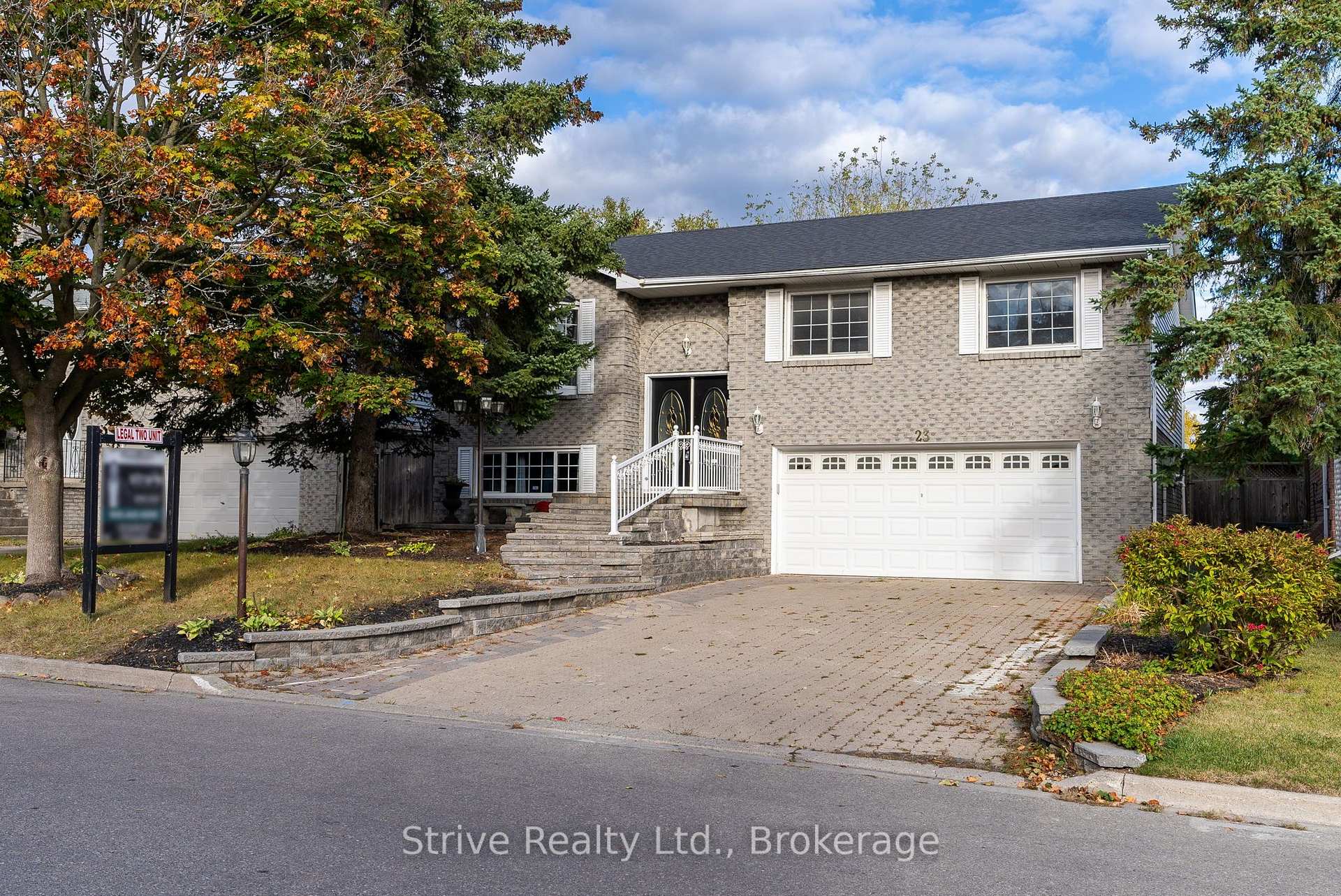 23 Cherry Blossom Crescent Upper, Clarington, On L1e 1g9