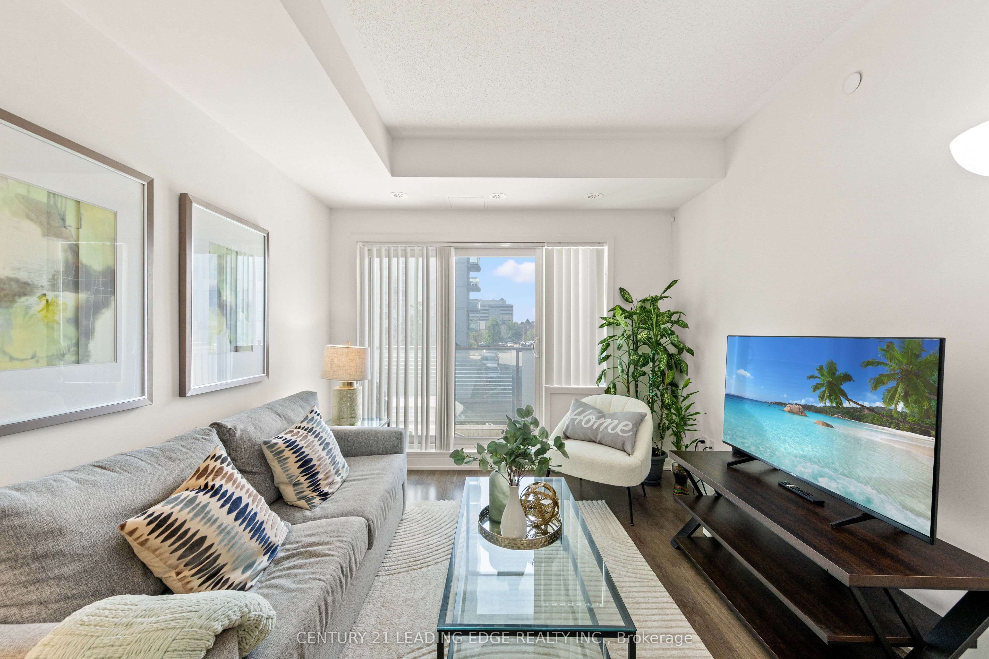 20 Orchid Place Drive 207, Toronto, On M1b 0e1