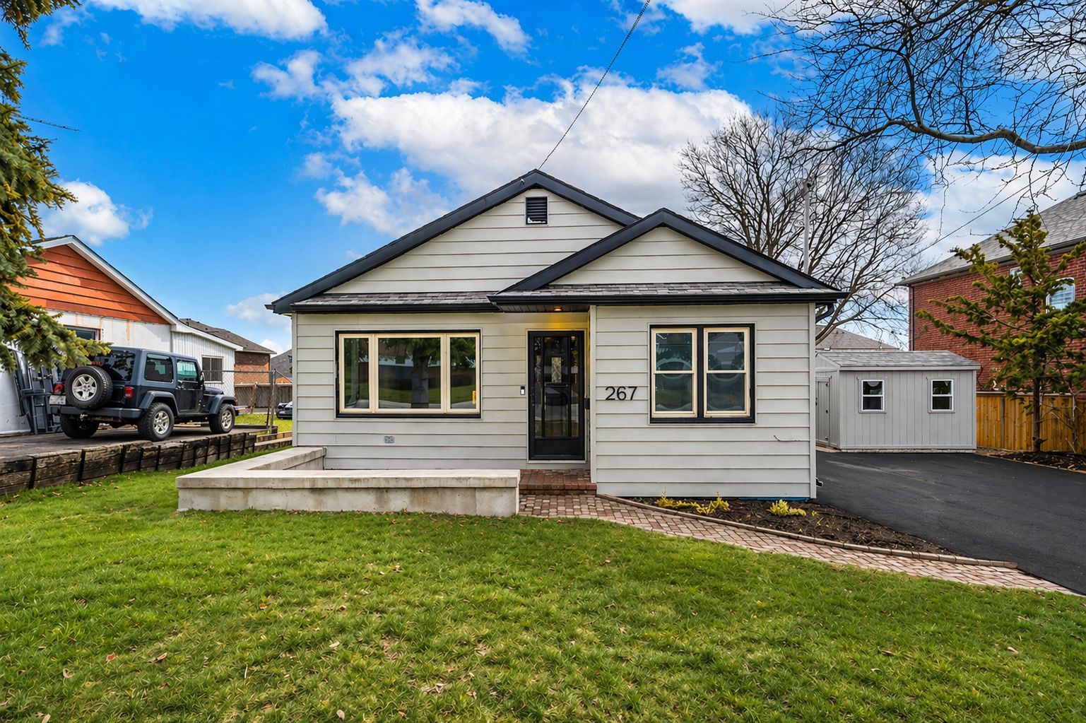 267 Liberty Street N, Clarington, On L1c 3y6