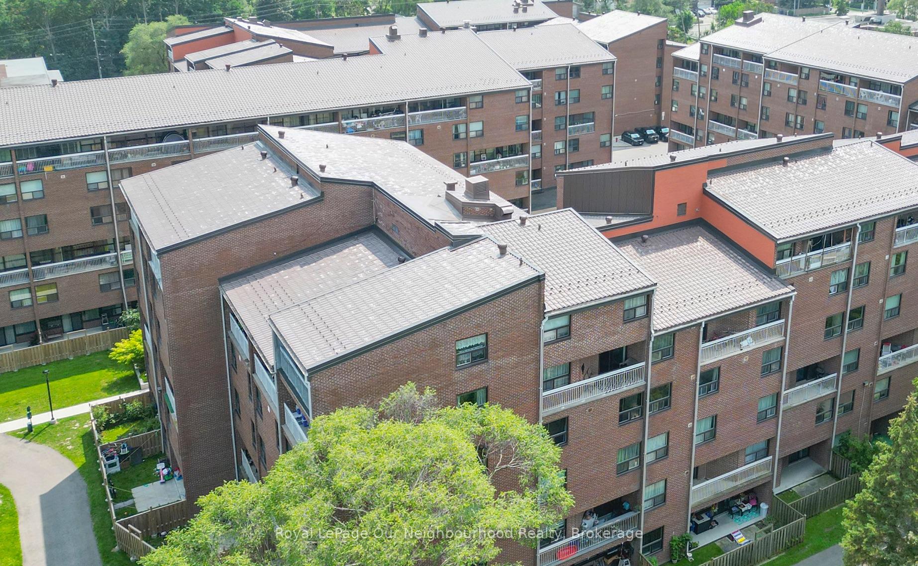 4064 Lawrence Avenue E 507, Toronto, On M1e 4v6