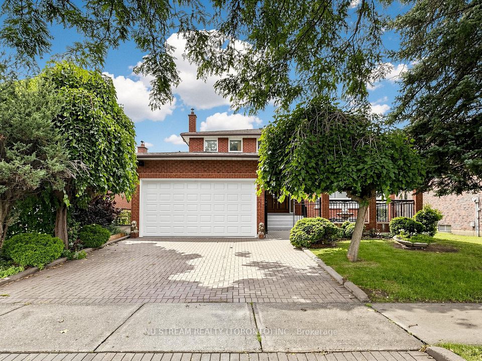 117 Ambercroft Boulevard, Toronto, On M1w 3k8