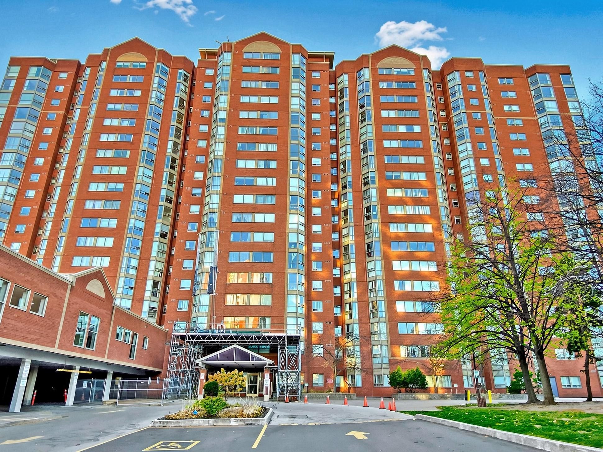 2460 Eglinton Avenue E Ph12, Toronto, On M1k 5j7